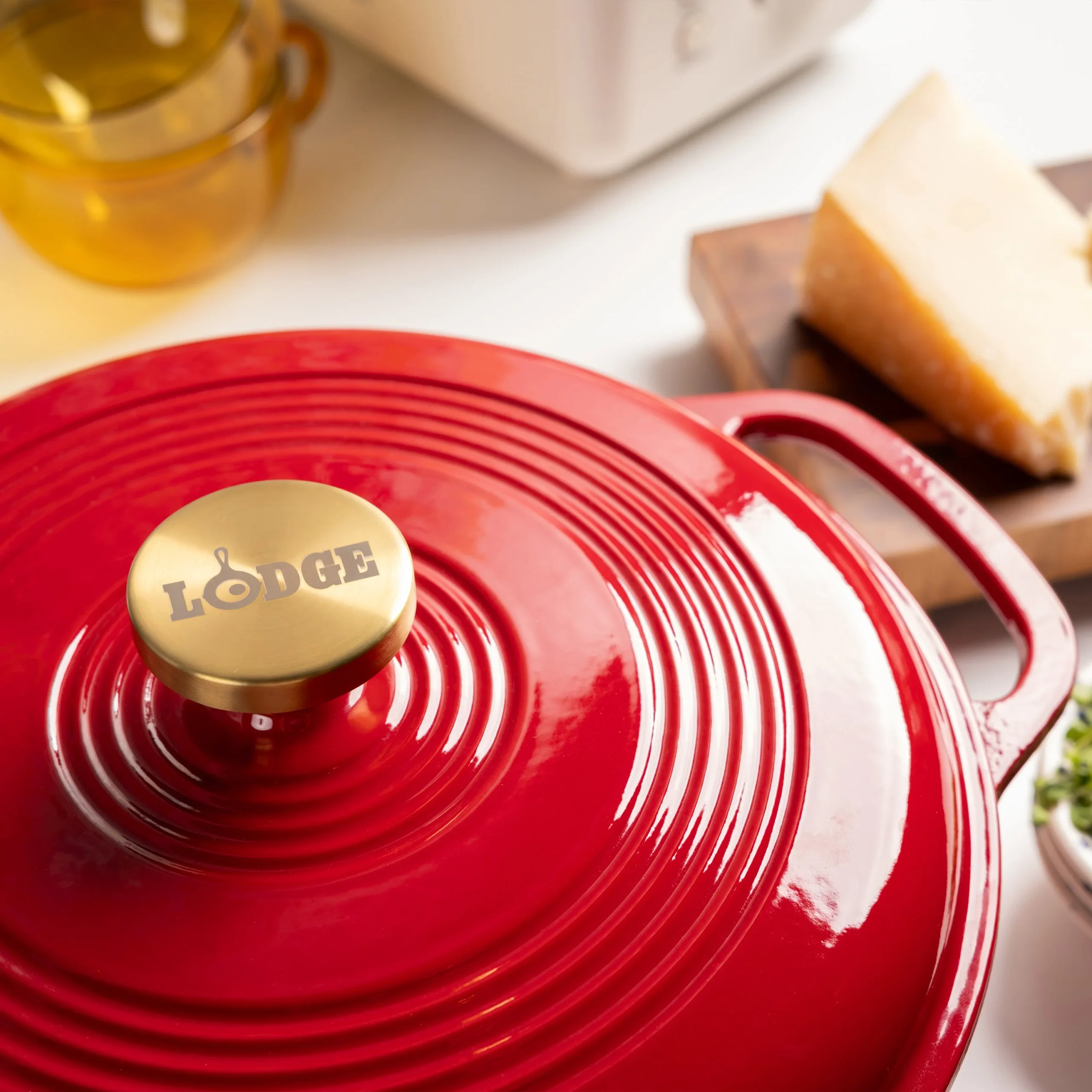 6 Quart Essential Enamel Dutch Oven - Image 87